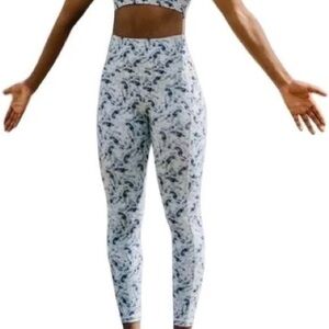 High-Waist Printed Leggings - White/Black Floral
